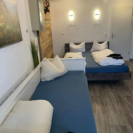 Beutelsbacherstr. 12 C * Estugarda