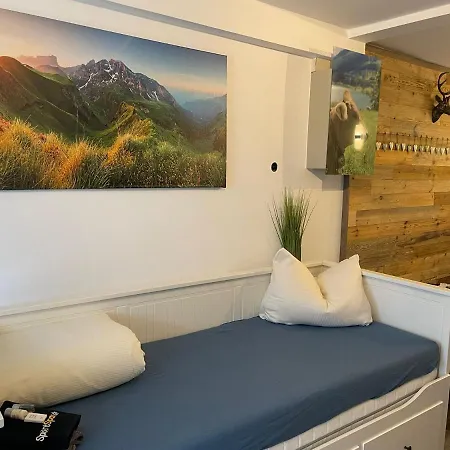 Beutelsbacherstr. 12 C * Štutgart